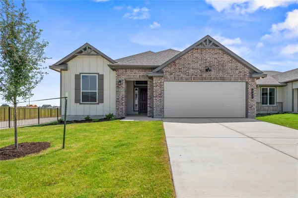 $349,900 | 247 Gus Loop, Georgetown, TX 78626