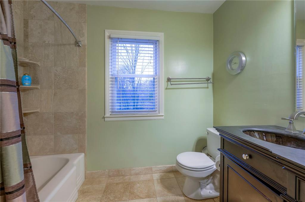 4811 West 65th Terrace Prairie Village, KS 66208 - Photo 17 of 29