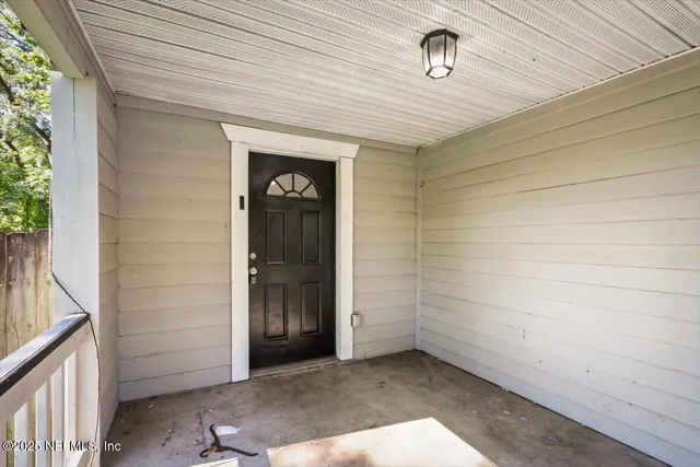 a view of an entrance to house