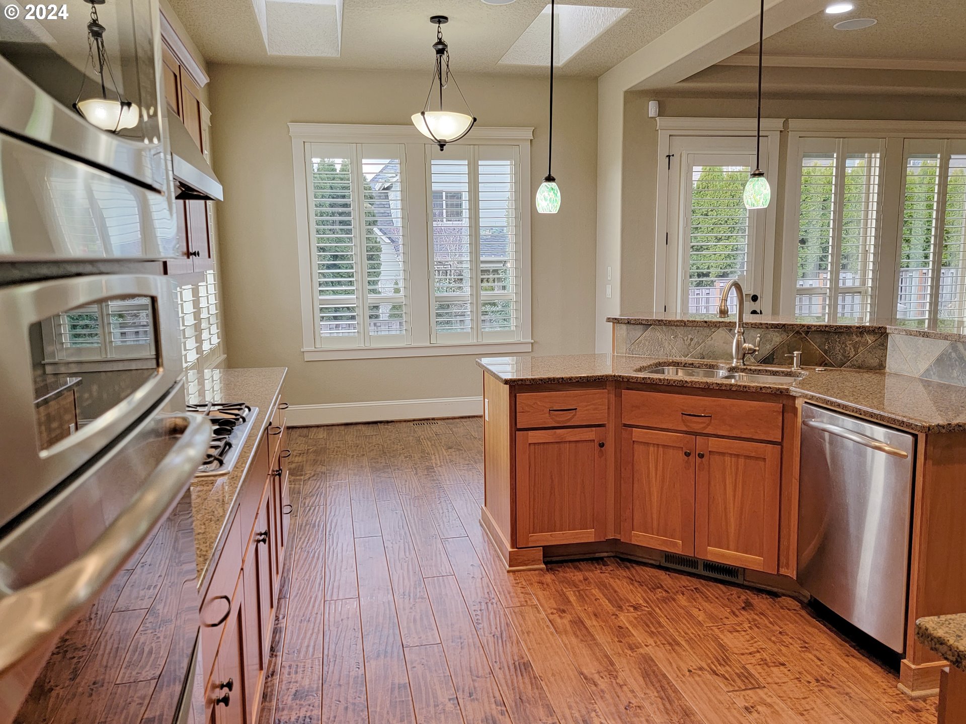 2736 Ridge Lane West Linn, OR 97068 - Photo 9 of 48 Gallery Image 9