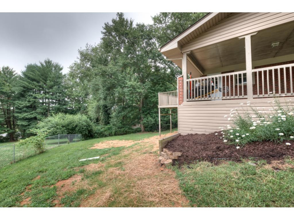 438 Sioux Road Bristol, VA 24201 - Photo 18 of 21 Photo 18