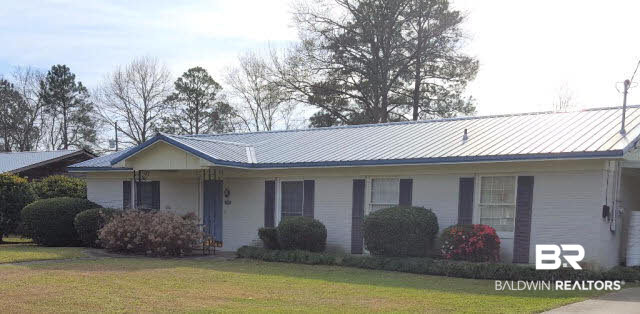 103 Spruce Avenue Brewton, AL 36426 - Photo 1 of 4