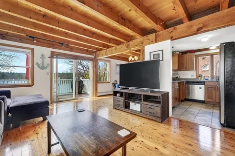 $1,099,000 | 780-782 Main Street, Melrose, MA 02176