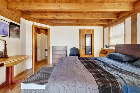 $1,099,000 | 780-782 Main Street, Melrose, MA 02176