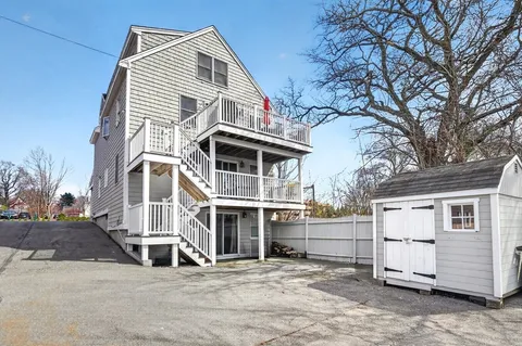 $1,099,000 | 780-782 Main Street, Melrose, MA 02176