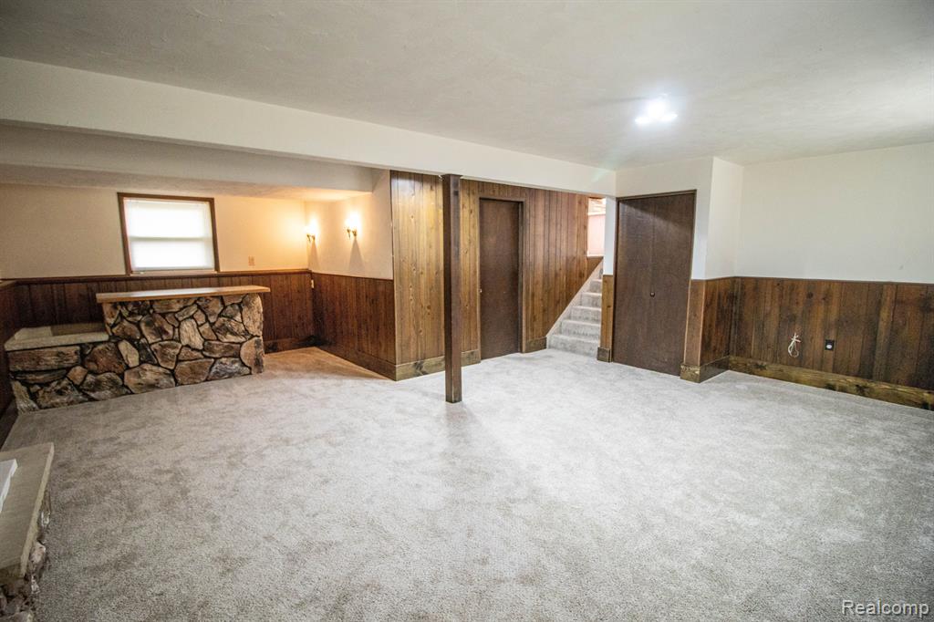 12360 Lake Road Montrose, MI 48457 - Photo 15 of 41