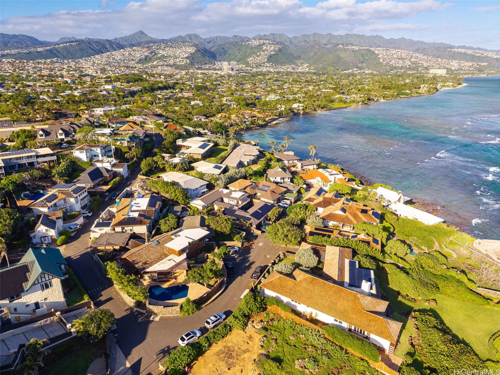 4134 Black Point Road Honolulu, HI 96816 - Photo 18 of 25 an aerial view of residential houses with outdoor space