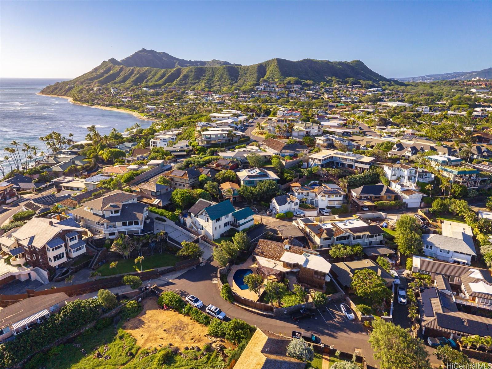 4134 Black Point Road Honolulu, HI 96816 - Photo 24 of 25 an aerial view of residential houses with outdoor space