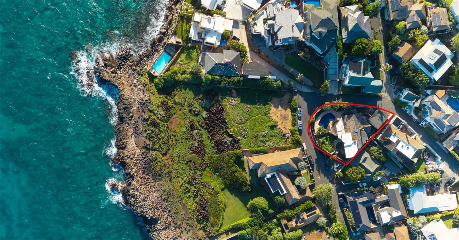 4134 Black Point Road Honolulu, HI 96816 - Photo 5 of 25 an aerial view of a house