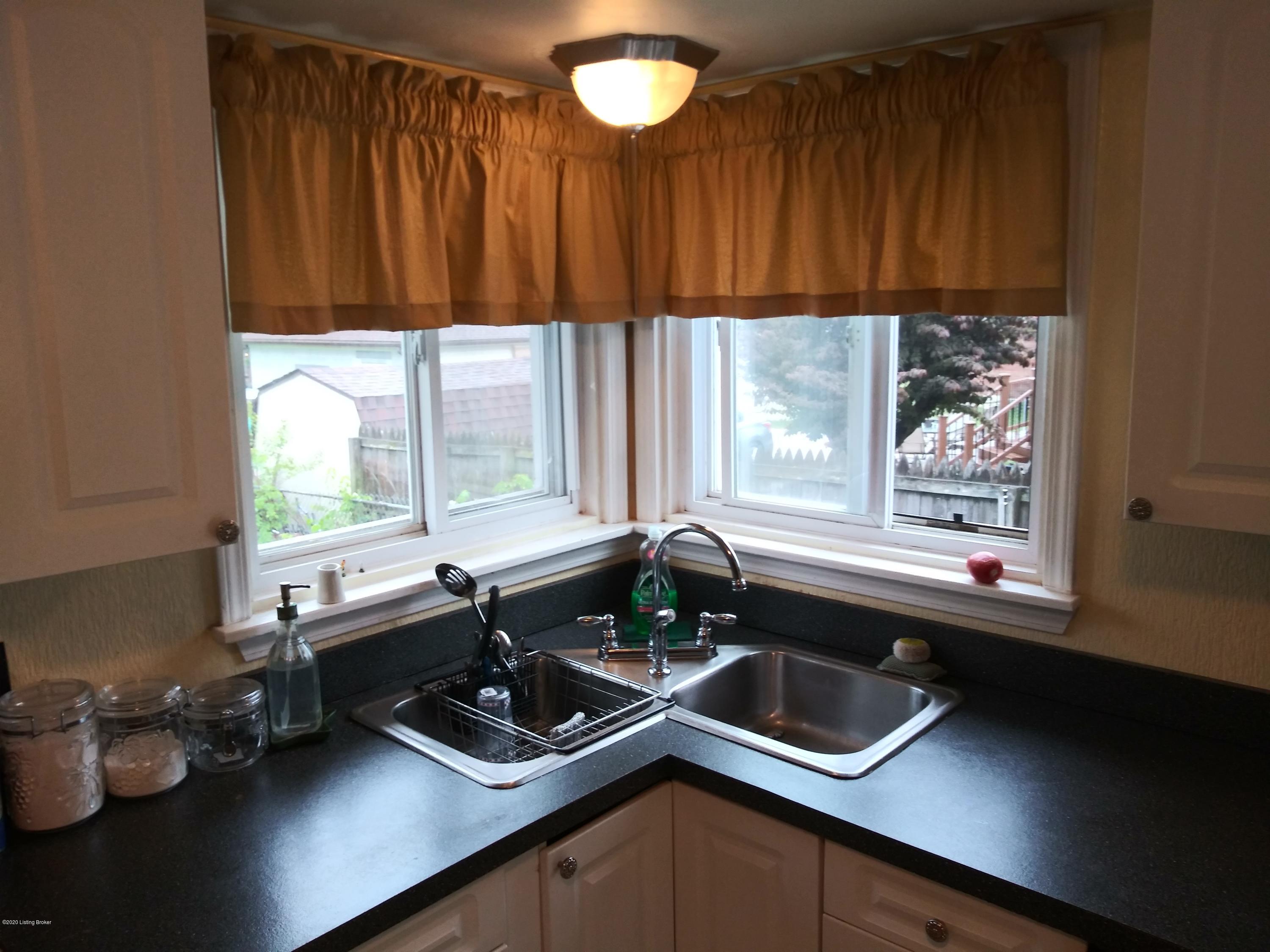 8204 Delido Road Louisville, KY 40219 - Photo 8 of 15 Corner Sink
