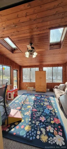 a bed room with a bed