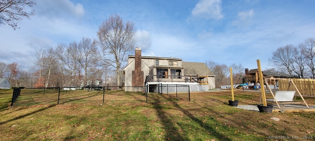 48 Saddle Road Wolcott, CT 06716 - Photo 38 of 40 a living room with furniture