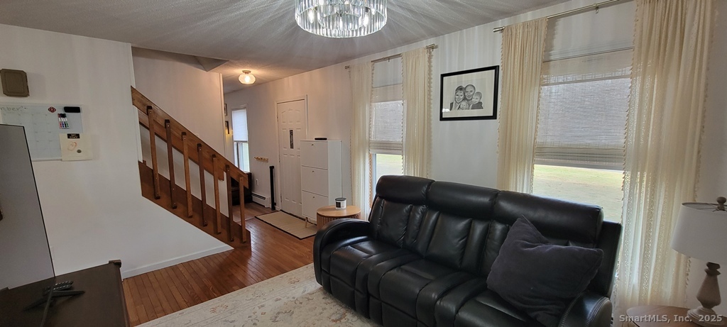 48 Saddle Road Wolcott, CT 06716 - Photo 4 of 40 a living room with furniture
