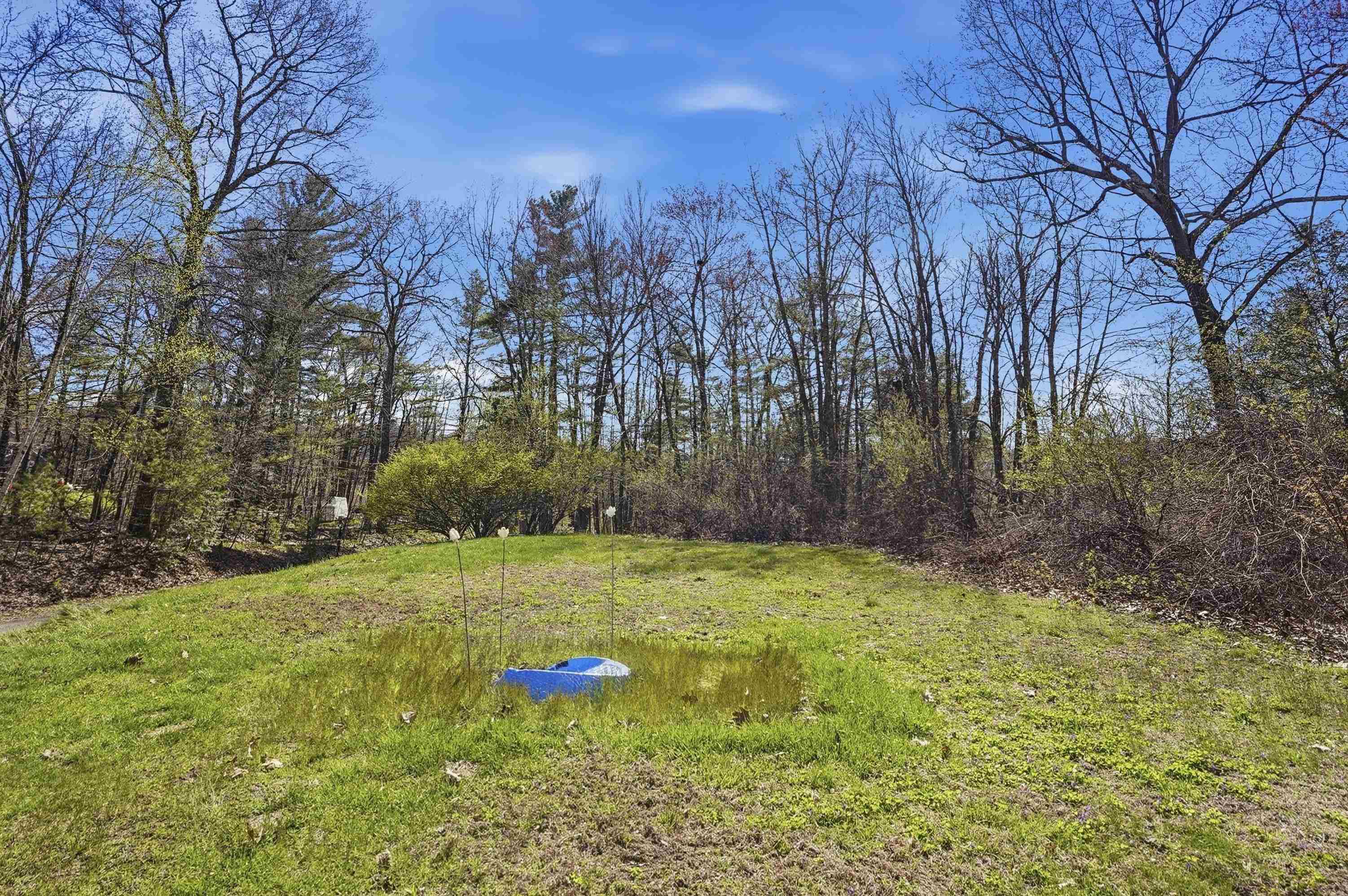 63 Kienia Road, Unit B Hudson, NH 03051 - Photo 36 of 39