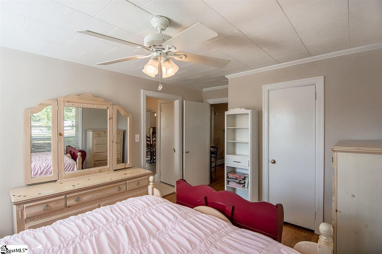 156 Mayo Road Chesnee, SC 29323 - Photo 22 of 33