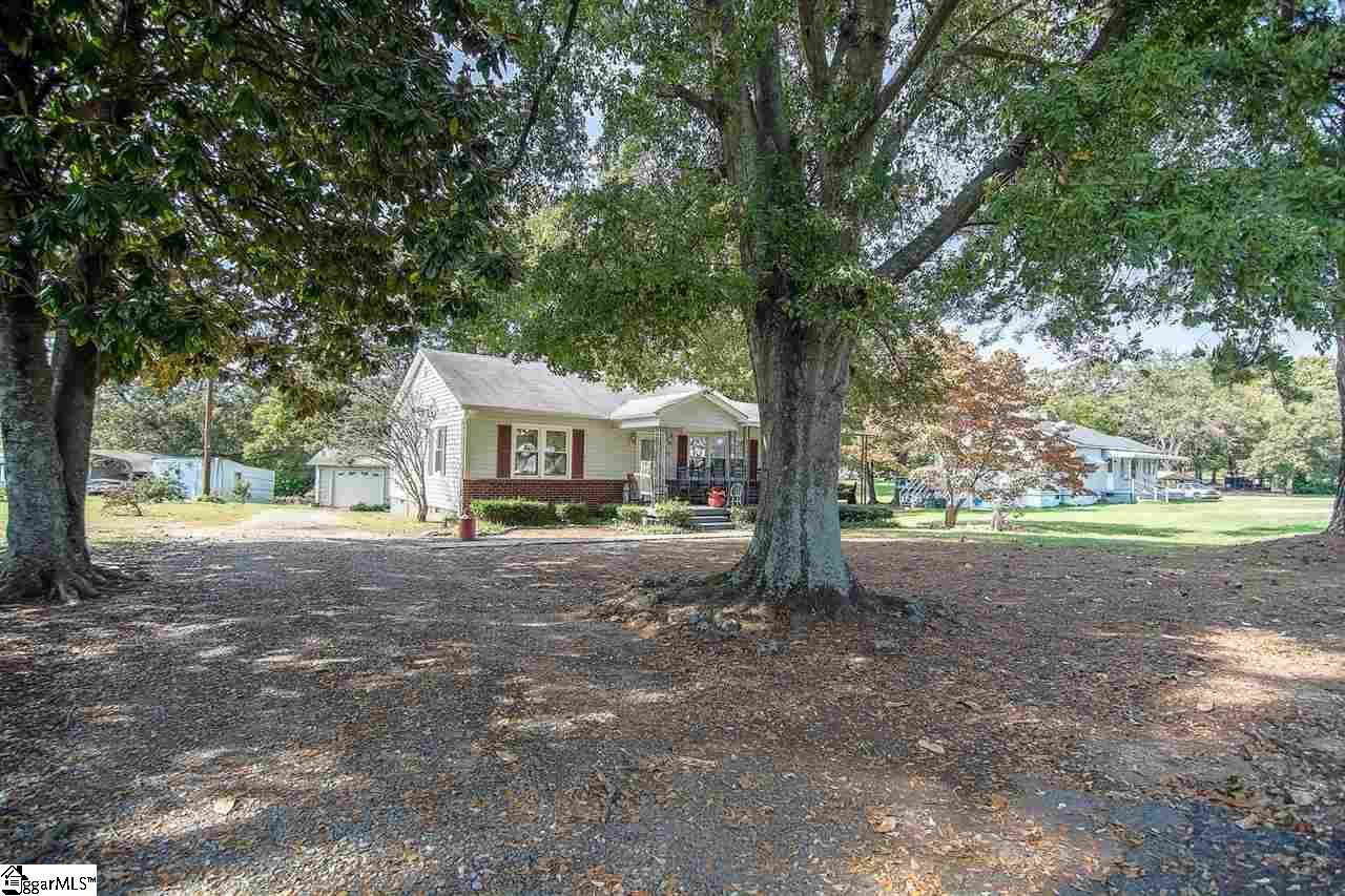 156 Mayo Road Chesnee, SC 29323 - Photo 4 of 33