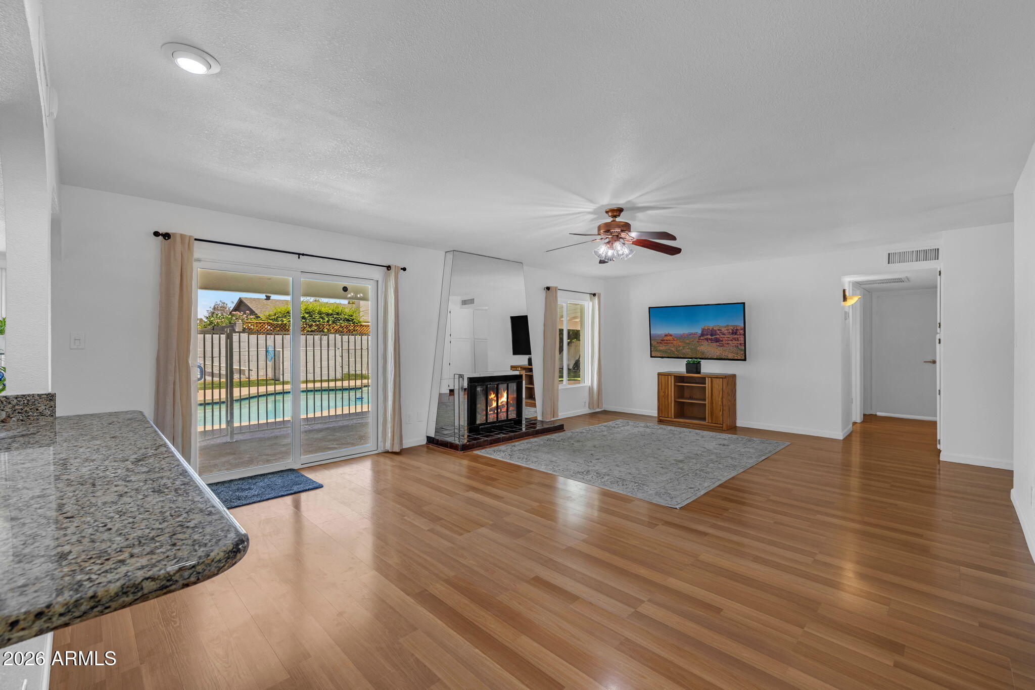 4910 East Presidio Road Scottsdale, AZ 85254 - Photo 13 of 57 Family Room & Bar