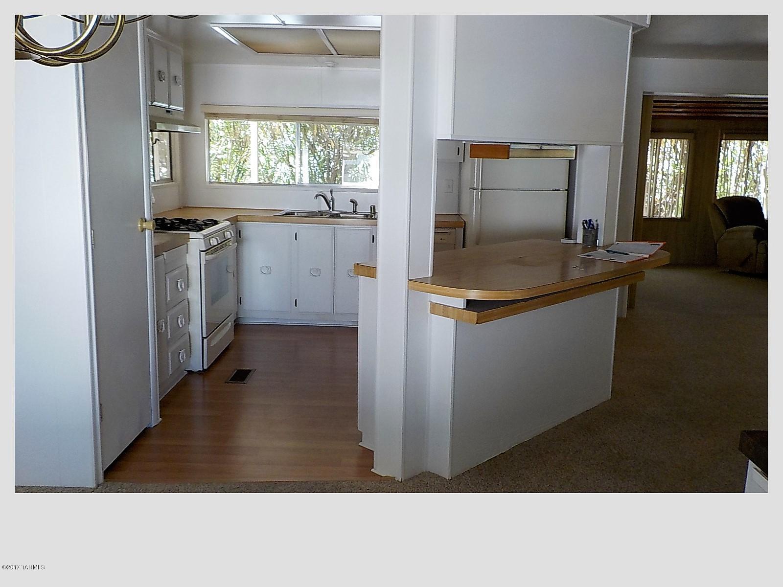 5920 West Rafter Cir Street Tucson, AZ 85713 - Photo 6 of 16 Gallery Image 6