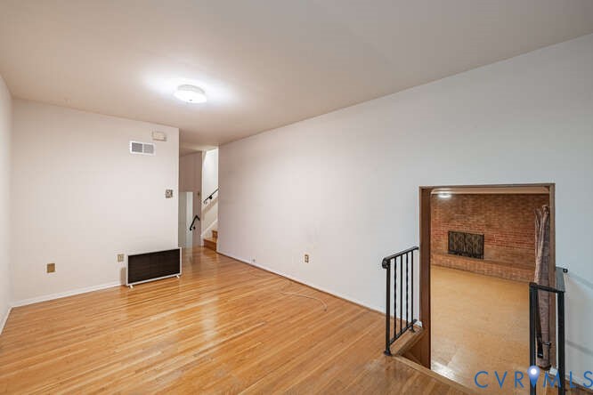 8347 Carrleigh Parkway Springfield, VA 22152 - Photo 18 of 38