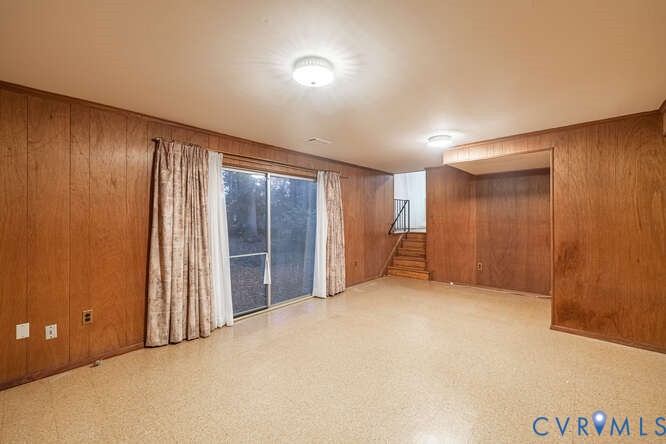 8347 Carrleigh Parkway Springfield, VA 22152 - Photo 29 of 38