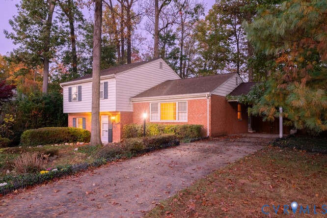 8347 Carrleigh Parkway Springfield, VA 22152 - Photo 4 of 38