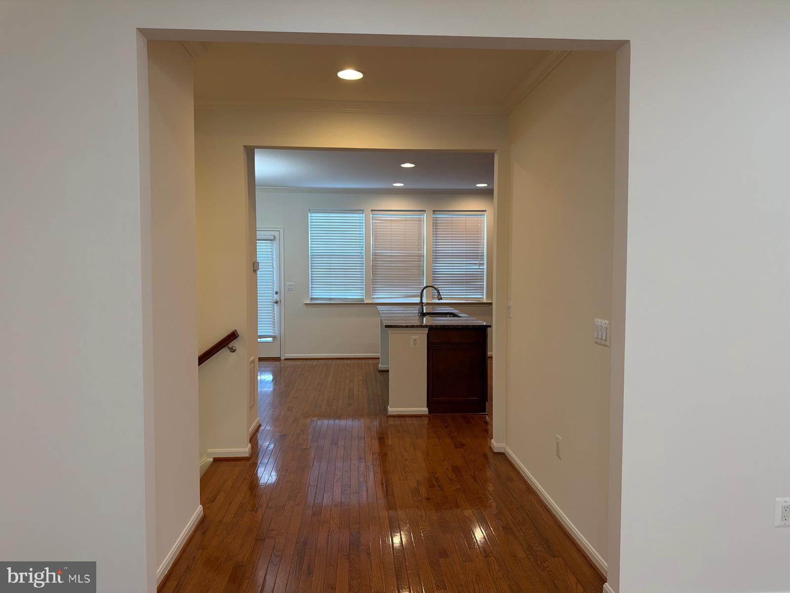 25646 Pleasant Valley Road Chantilly, VA 20152 - Photo 9 of 25