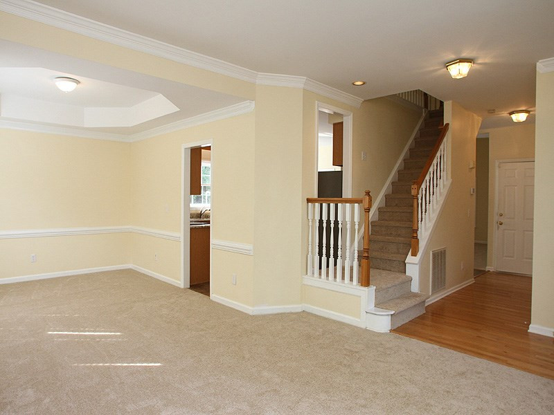 2305 Kendricks Court Raleigh, NC 27613 - Photo 3 of 23 Living Room