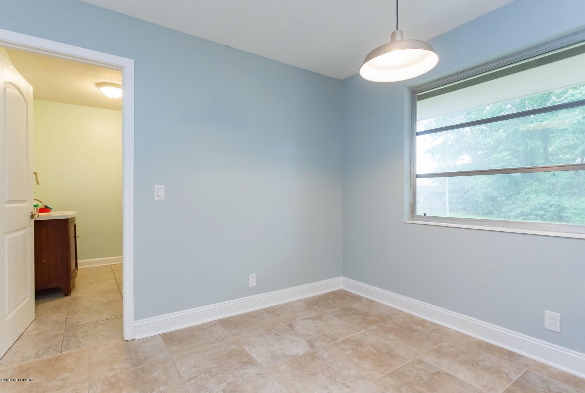 1162 Montego Road East Jacksonville, FL 32216 - Photo 12 of 33 1162 Montego Rd E-12