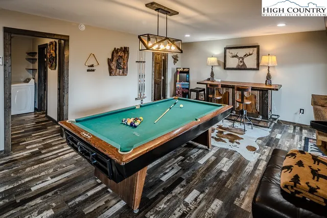 $795,000 | 128 Hawthorn Road, Beech Mountain, NC 28604