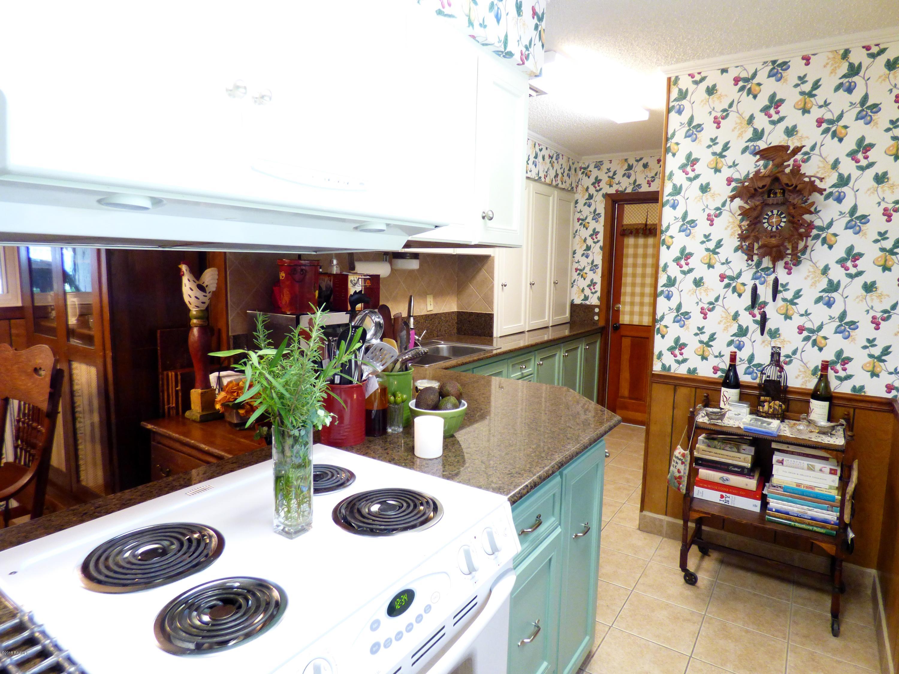 152 Normandy Road Lafayette, LA 70503 - Photo 4 of 18 Gallery Image 4