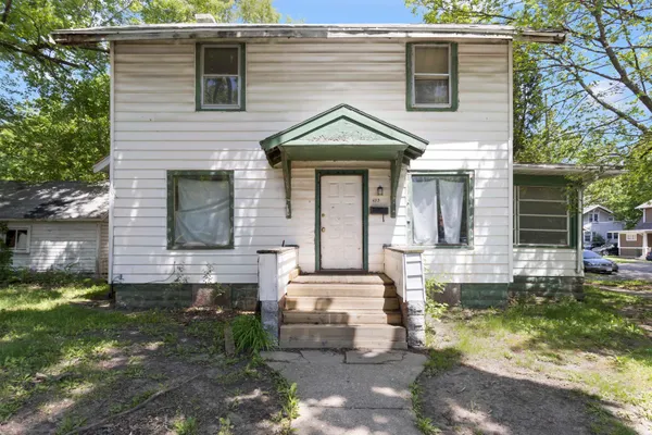 $60,000 | 402 Royal Avenue, Rockford, IL 61101