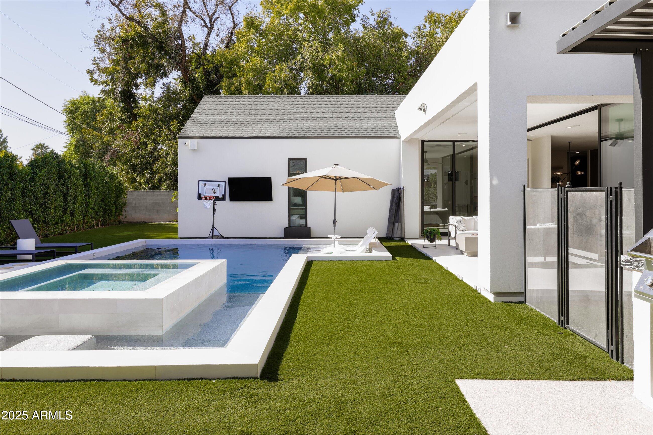 3721 East Piccadilly Road Phoenix, AZ 85018 - Photo 47 of 54 Backyard with Pool & Spa
