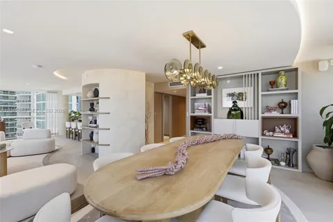 $2,150,000 | 2025 Brickell Avenue, Unit 1401, Miami, FL 33129
