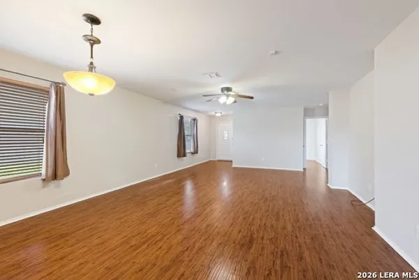 $1,850 | 160 Kaylee Chase, Cibolo, TX 78108