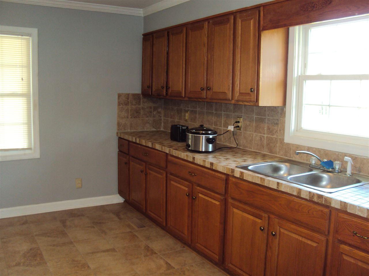 6310 Mt Union Road Scottsville, KY 42164 - Photo 5 of 14 Gallery Image 5