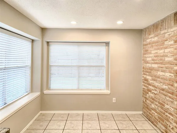 $1,895 | 9215 Newkay Lane, Spring, TX 77379