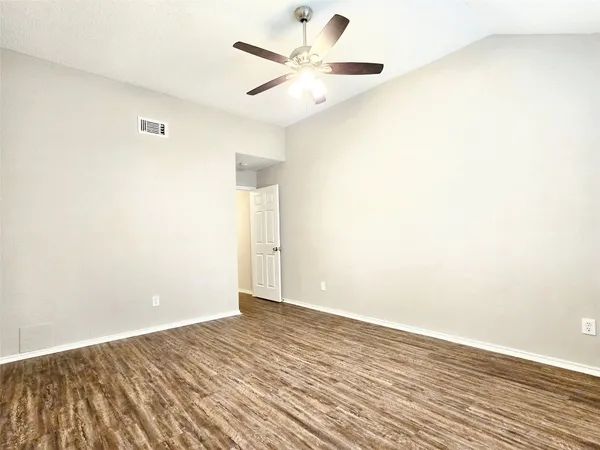 $1,895 | 9215 Newkay Lane, Spring, TX 77379