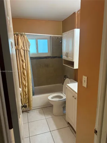 a close view of door