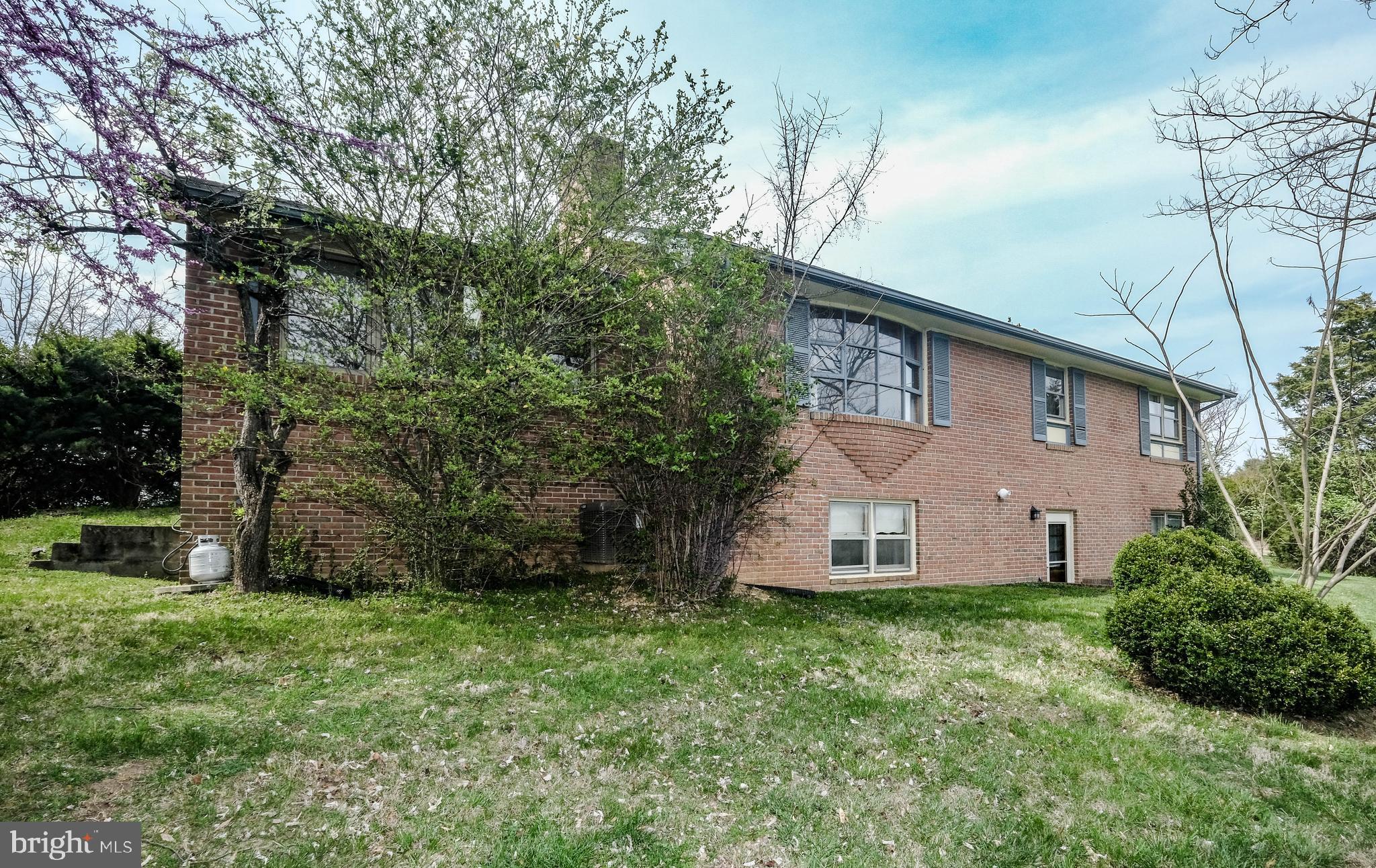 478 Fairground Road Front Royal, VA 22630 - Photo 16 of 101 Gallery Image 16
