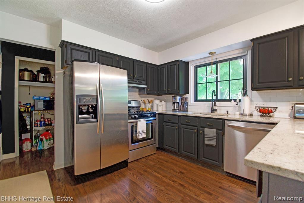 602 Glenwyth Road Brighton, MI 48116 - Photo 8 of 20