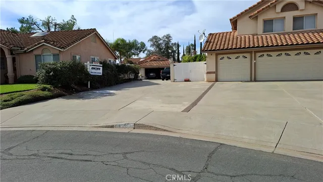 $980,000 | 2011 Rachelle Place, Escondido, CA 92025