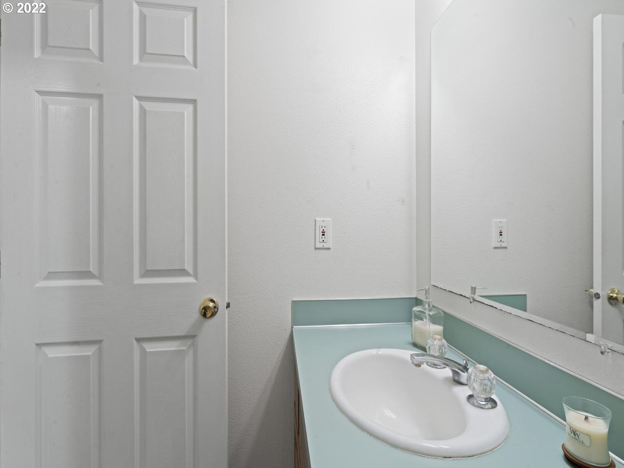 5630 Glacier Drive Springfield, OR 97478 - Photo 28 of 32 Gallery Image 28