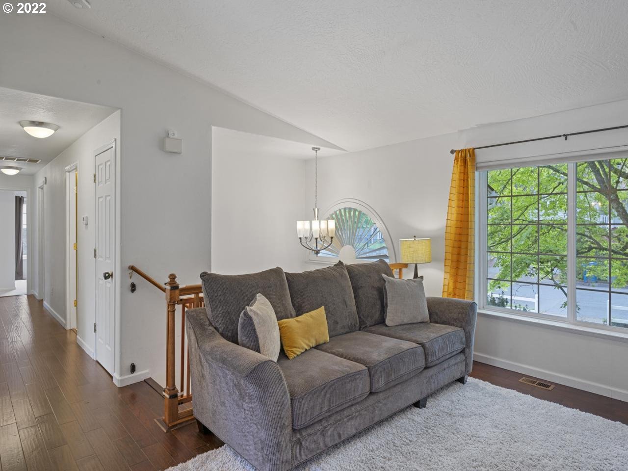5630 Glacier Drive Springfield, OR 97478 - Photo 5 of 32 Gallery Image 5