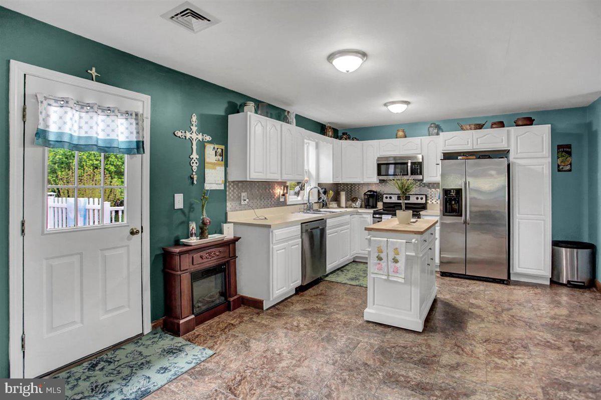 97 Leeds Road Newville, PA 17241 - Photo 8 of 30 Gallery Image 8