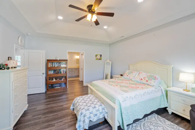 $315,000 | 175 Rolling Oak Drive, Big Sandy, TN 38221