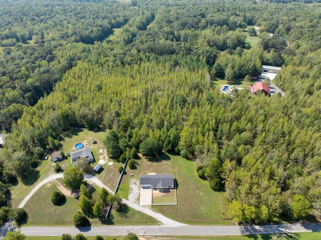 $315,000 | 175 Rolling Oak Drive, Big Sandy, TN 38221