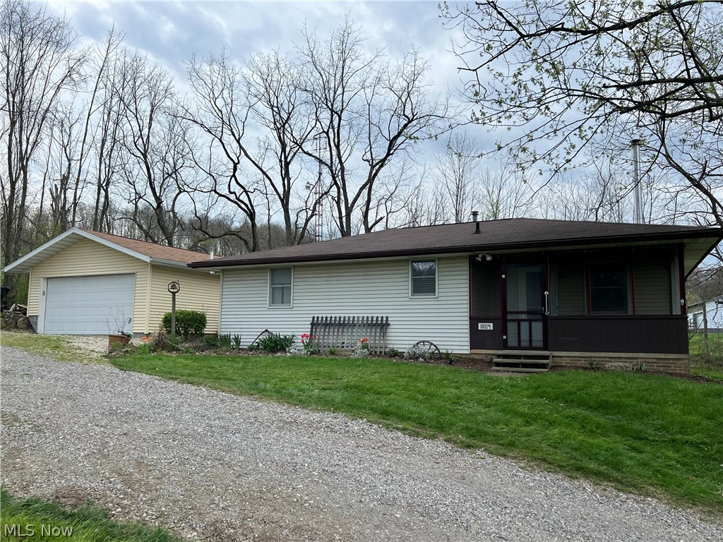 10114 Lawndell Road Southwest Navarre, OH 44662 - Photo 2 of 20 Gallery Image 2