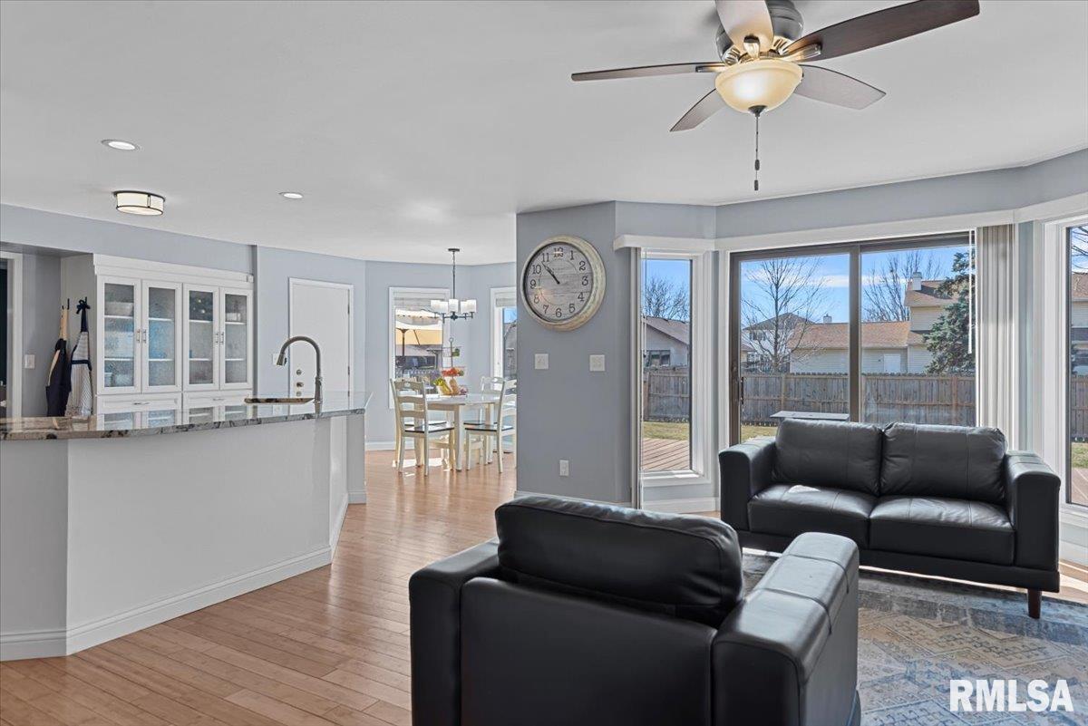 2904 Mill Point Court Springfield, IL 62704 - Photo 27 of 56 Gallery Image 27