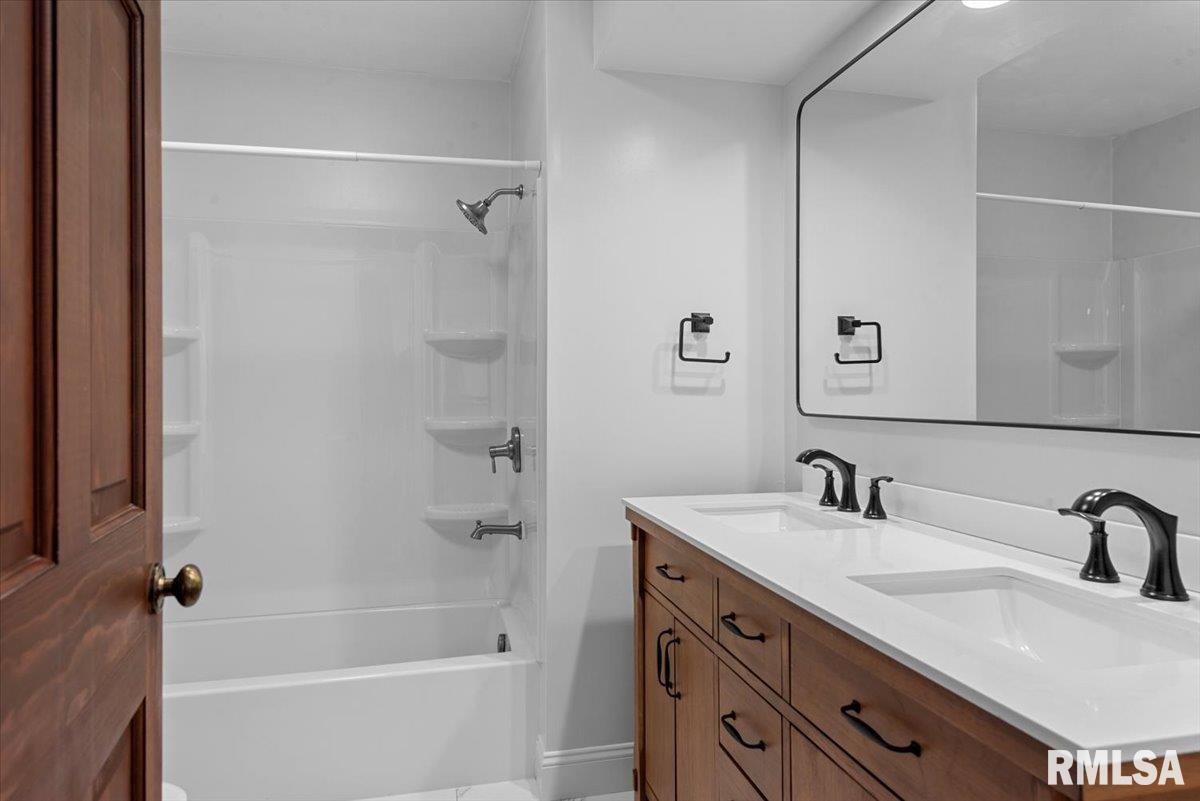 2904 Mill Point Court Springfield, IL 62704 - Photo 48 of 56 Gallery Image 48