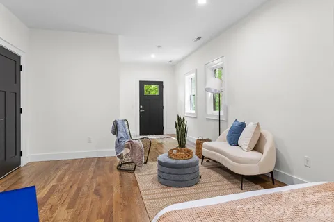 $525,000 | 121 Laurel Loop, Asheville, NC 28806